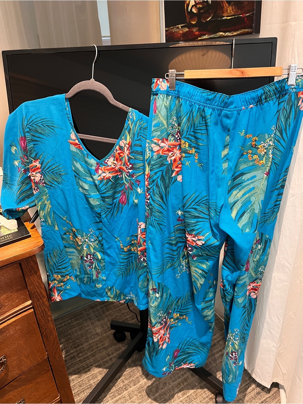 Soma Tropical Floral V-Neck Lounge Set - Turquoise - Picture 2 of 5